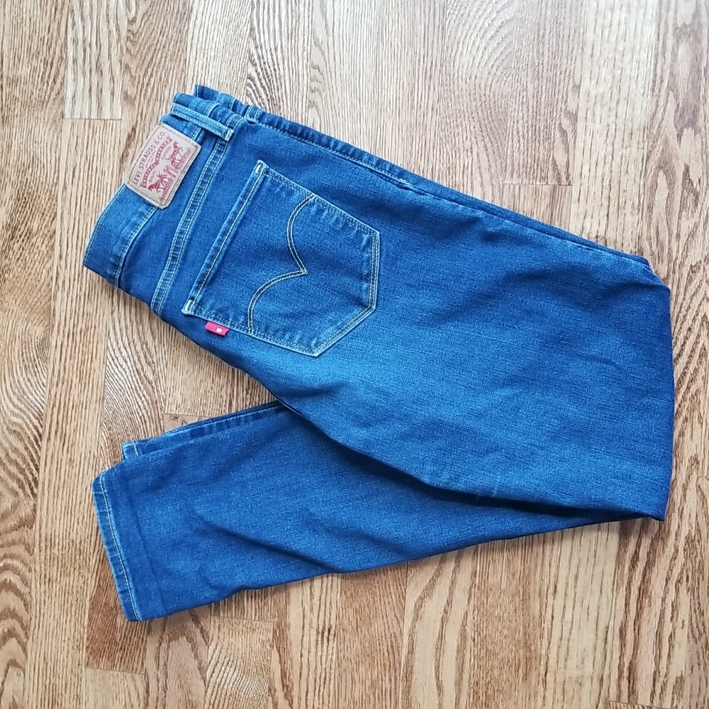 (29W/30L) Levi's Women's Skinny Fit Cotton Blend Denim Jeans Contemporary